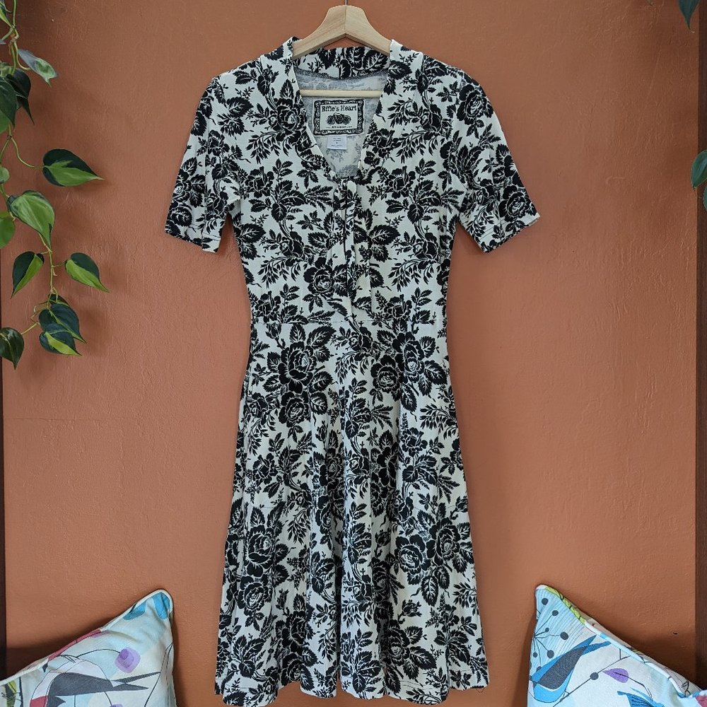 Effie's Heart Black and White Floral Button-Front Fit-and-Flare Dress